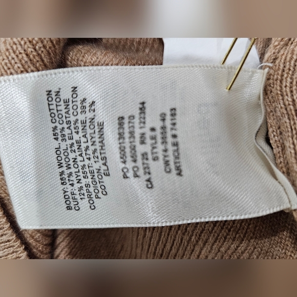 Aritzia Wilfred Rebecca Turtleneck - Picture 5 of 5